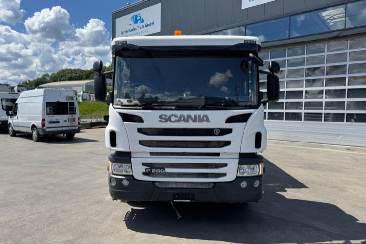 Scania P280 4x2 Wassertank - Camião cisterna: foto 2 Scania P280 4x2 Wassertank - Camião cisterna: foto 2