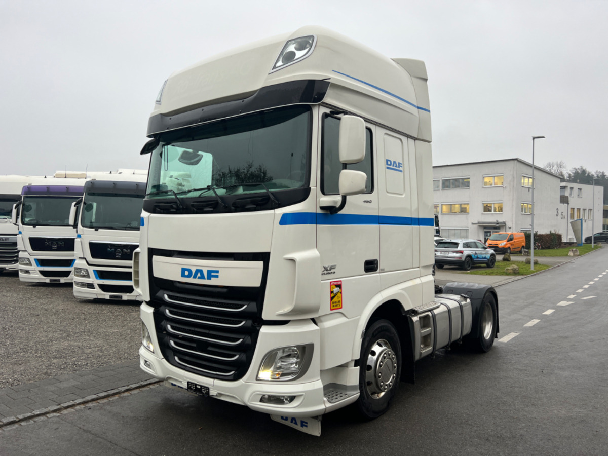 DAF XF460 SUPERSPACE - Tractor: foto 1 DAF XF460 SUPERSPACE - Tractor: foto 1