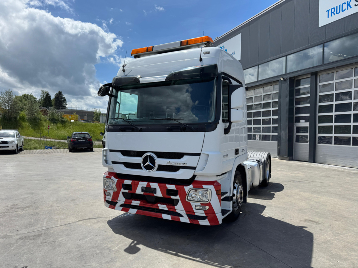 MERCEDES Actros 1848 4x2 - Tractor: foto 1 MERCEDES Actros 1848 4x2 - Tractor: foto 1