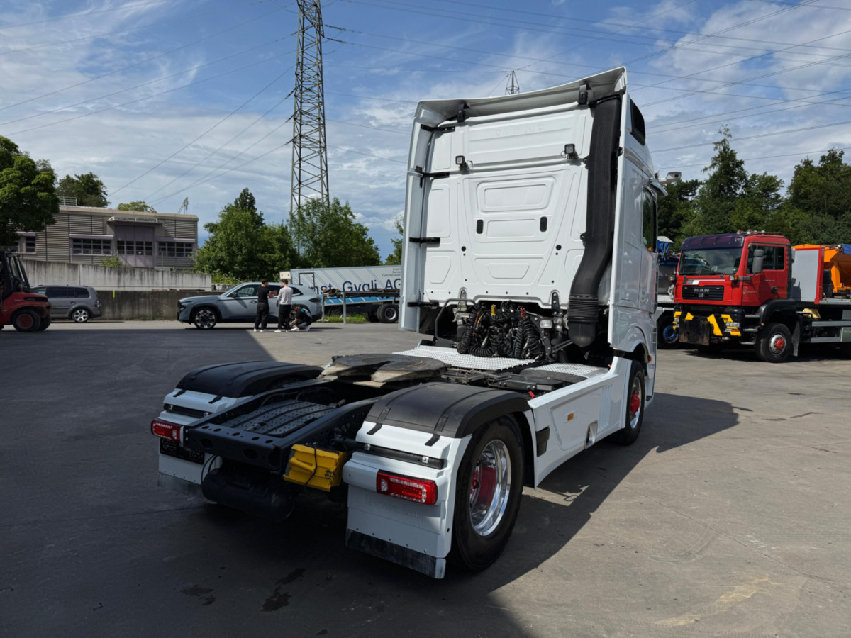 MERCEDES Actros 1851 4x4 Hydraulik - Tractor: foto 5 MERCEDES Actros 1851 4x4 Hydraulik - Tractor: foto 5