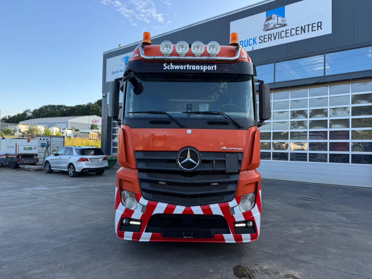 MERCEDES Actros 3358 6x4 120T - Tractor: foto 2 MERCEDES Actros 3358 6x4 120T - Tractor: foto 2