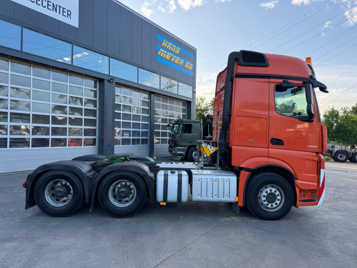 MERCEDES Actros 3358 6x4 120T - Tractor: foto 4 MERCEDES Actros 3358 6x4 120T - Tractor: foto 4
