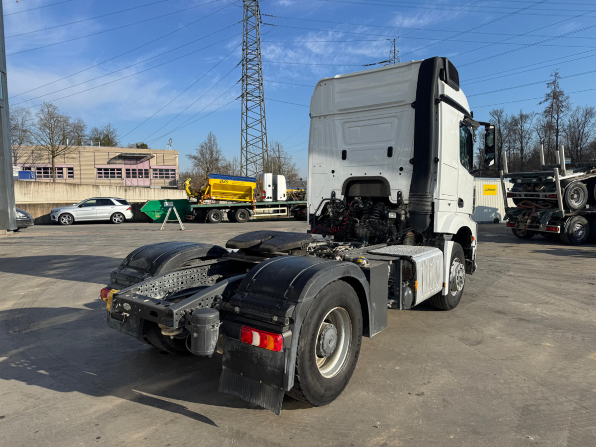 MERCEDES Arocs 1851 4x4H Kipphydraulik - Tractor: foto 4 MERCEDES Arocs 1851 4x4H Kipphydraulik - Tractor: foto 4