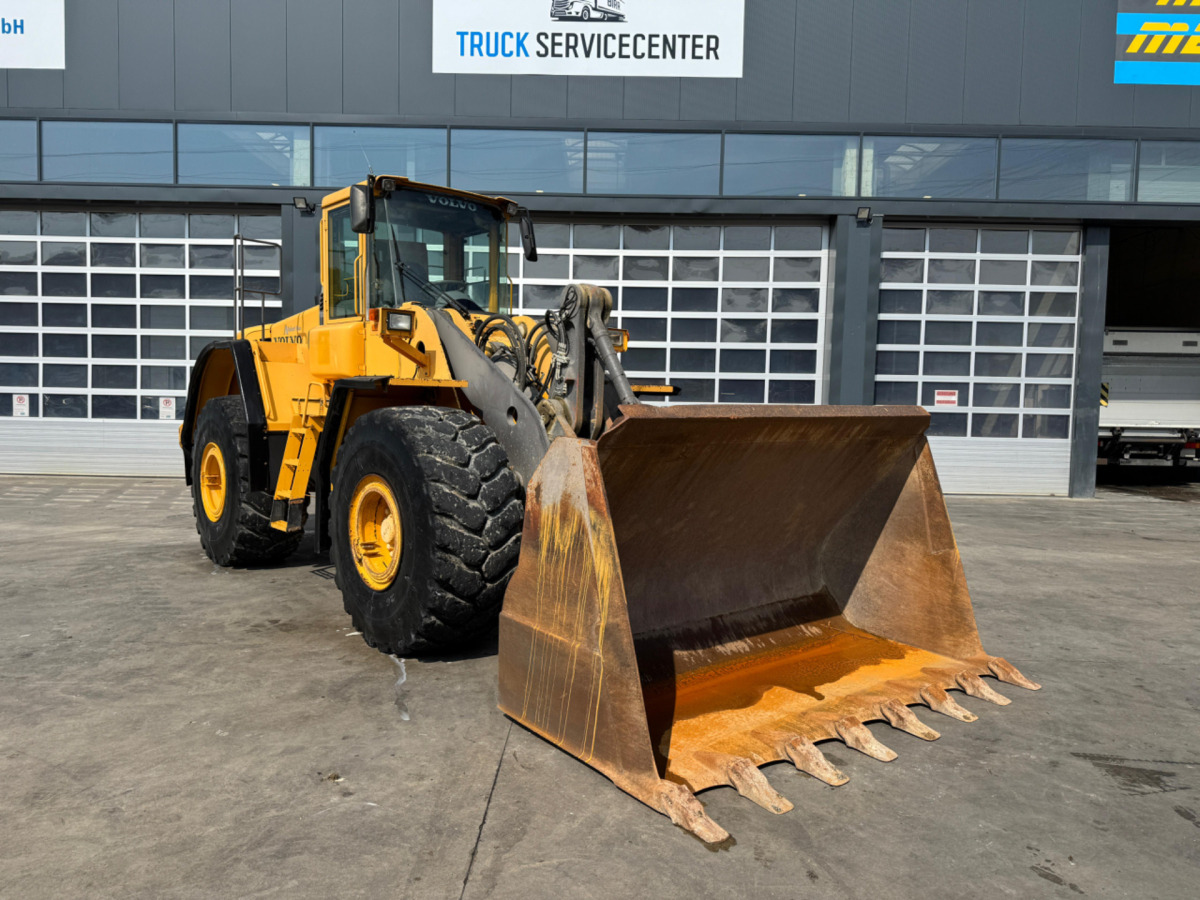 VOLVO L150E - Pá carregadora de rodas: foto 2 VOLVO L150E - Pá carregadora de rodas: foto 2