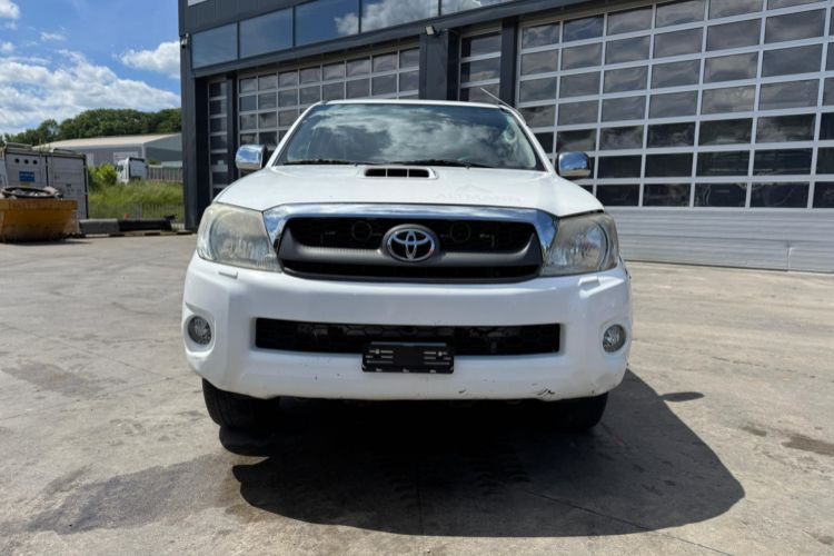 Toyota Hilux 3.0D 4WD - Veículo comercial: foto 2 Toyota Hilux 3.0D 4WD - Veículo comercial: foto 2