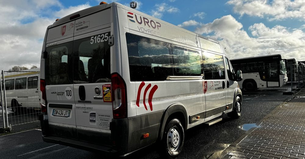 Fiat Ducato / 17 miejsc / EURO 6/ IGŁA !!!/ Cena:75000 zł netto - Minibus, Furgão de passageiros: foto 2 Fiat Ducato / 17 miejsc / EURO 6/ IGŁA !!!/ Cena:75000 zł netto - Minibus, Furgão de passageiros: foto 2