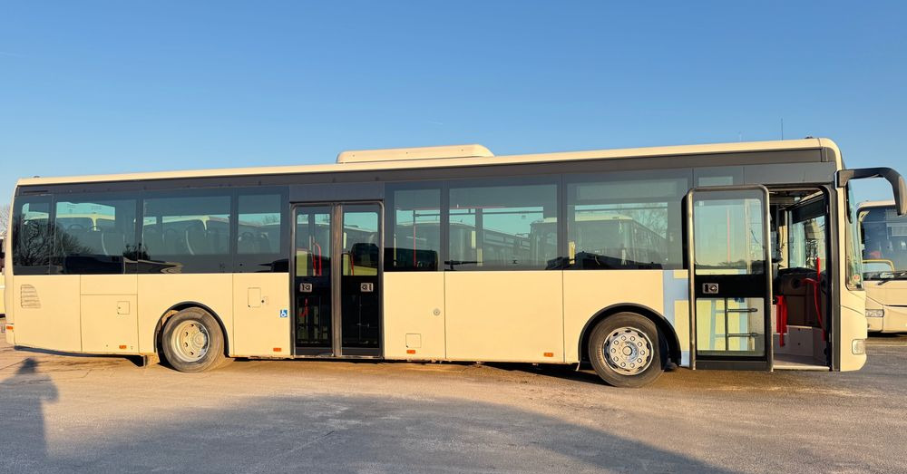 Irisbus Crossway LE / KLIMA / automat / 45 foteli / niskowejściowy / Cena: 115000zł netto - Ônibus urbano: foto 5 Irisbus Crossway LE / KLIMA / automat / 45 foteli / niskowejściowy / Cena: 115000zł netto - Ônibus urbano: foto 5