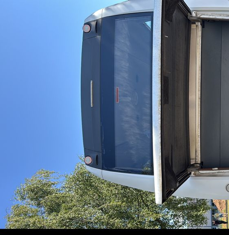 Iveco Wing/ 33 miejsca /mała klima /Cena:178000 zł netto - Minibus, Furgão de passageiros: foto 4 Iveco Wing/ 33 miejsca /mała klima /Cena:178000 zł netto - Minibus, Furgão de passageiros: foto 4