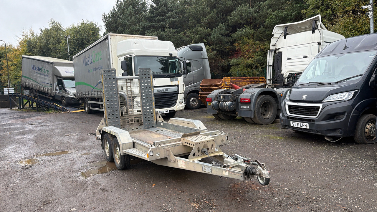 Brian James Cargo Digger T-02-T - Reboque porta máquinas: foto 2 Brian James Cargo Digger T-02-T - Reboque porta máquinas: foto 2