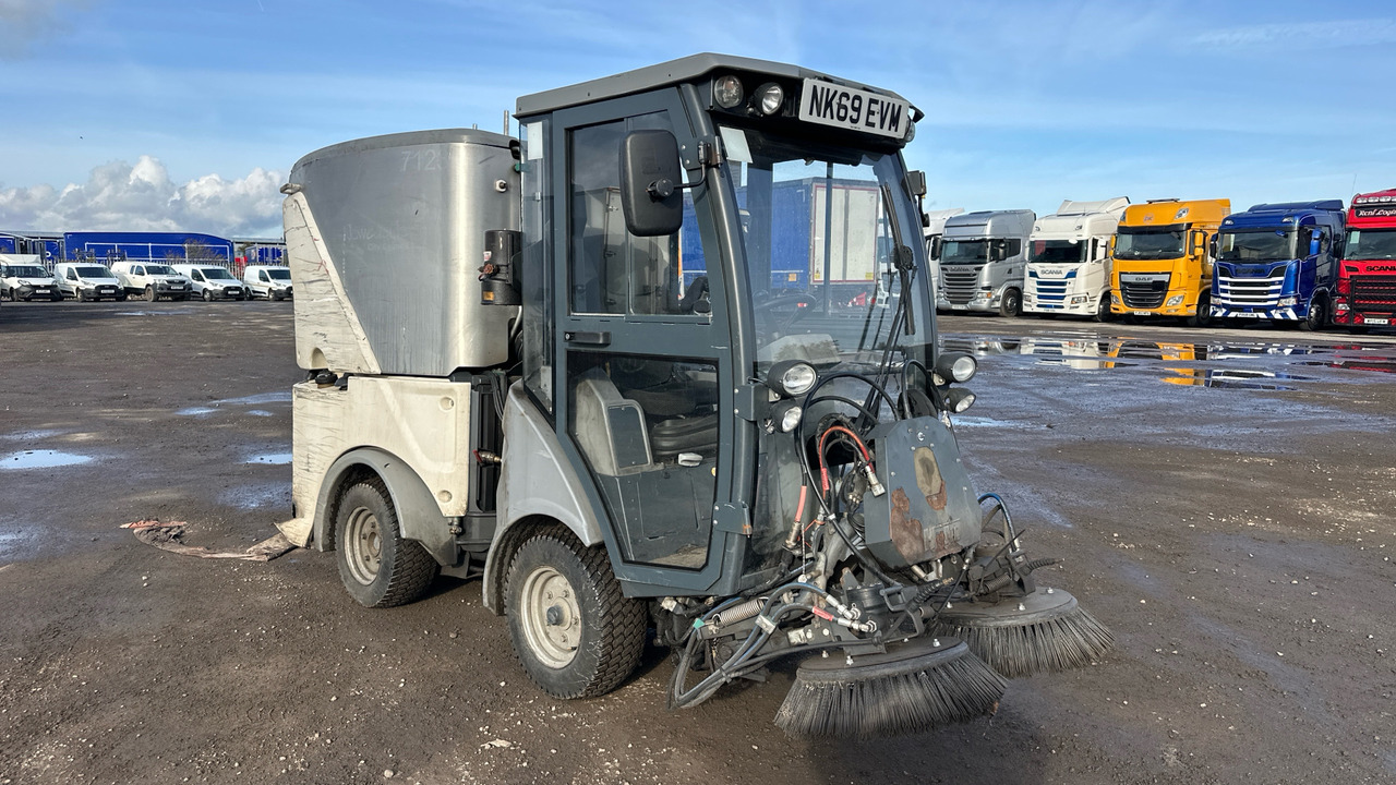 CITYMASTER 6001 - Varredora urbana: foto 1 CITYMASTER 6001 - Varredora urbana: foto 1