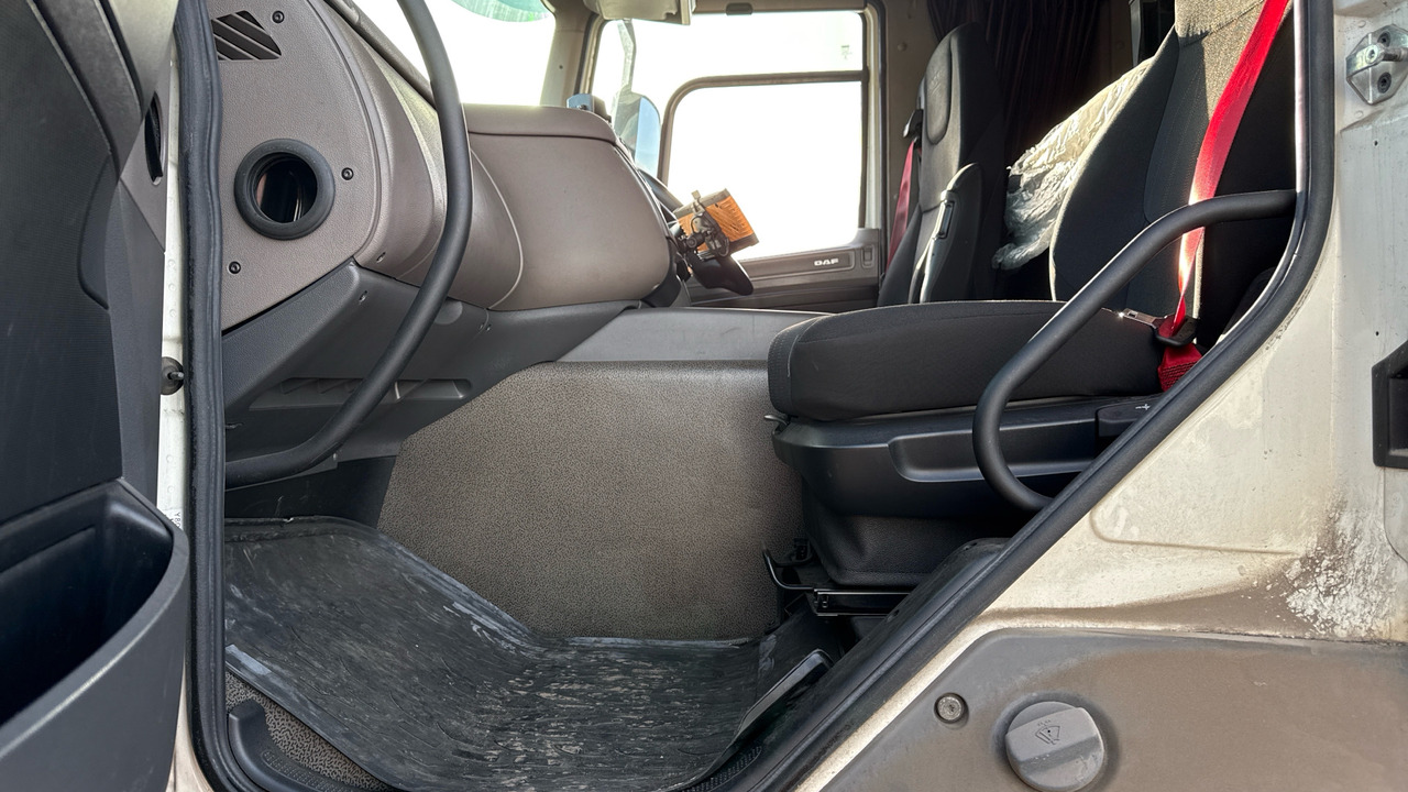 Camião furgão DAF CF 260: foto 20 Camião furgão DAF CF 260: foto 20