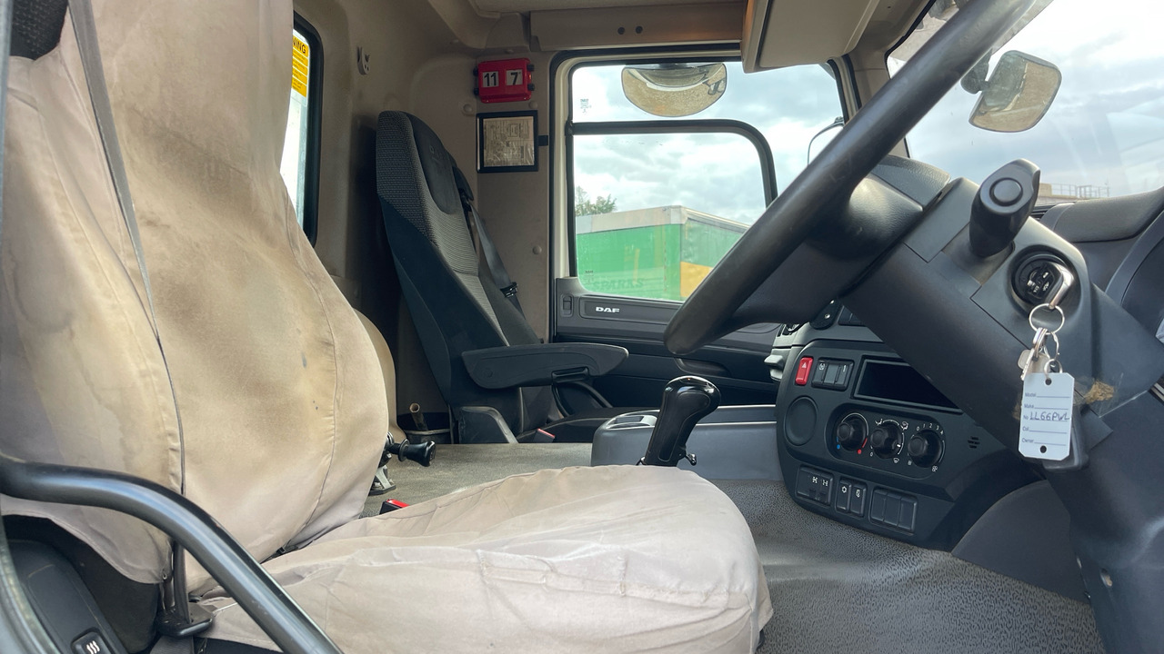 DAF CF 440 - Camião basculante: foto 5 DAF CF 440 - Camião basculante: foto 5