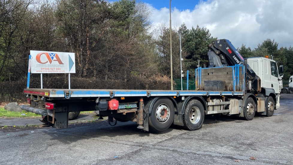 DAF CF 460 - Camião de caixa aberta/ Plataforma, Camião grua: foto 4 DAF CF 460 - Camião de caixa aberta/ Plataforma, Camião grua: foto 4