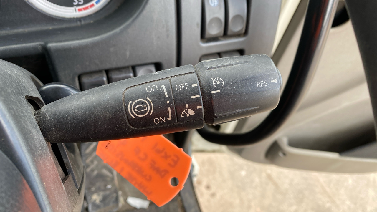 Camião de lona DAF CF 65 250: foto 20