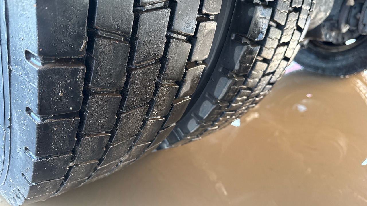 Camião de lona DAF LF 180: foto 16 Camião de lona DAF LF 180: foto 16