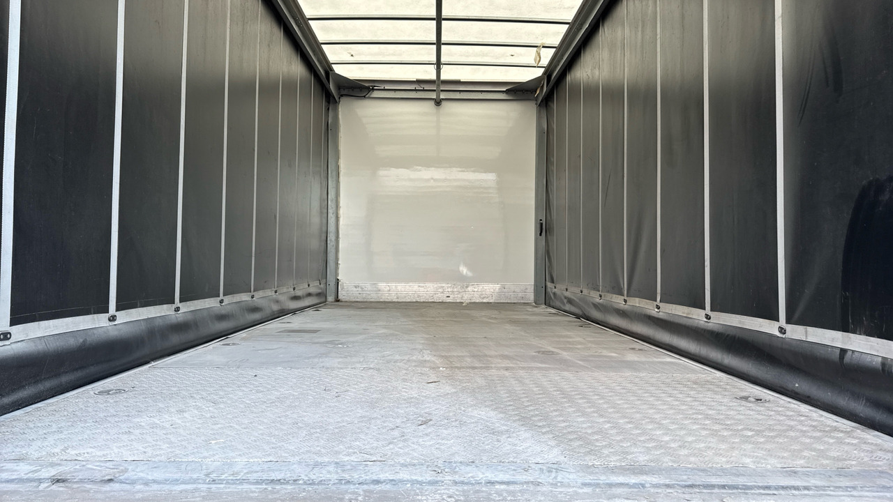 Camião de lona DAF LF 180: foto 13 Camião de lona DAF LF 180: foto 13