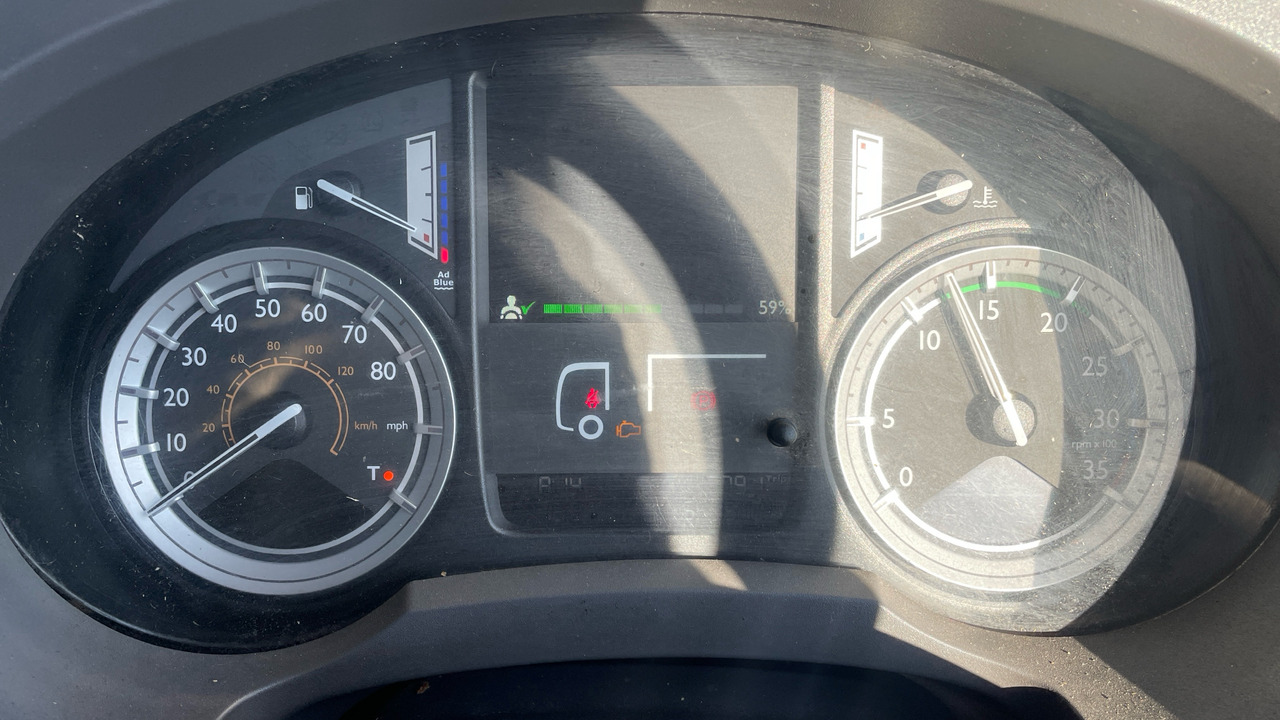 Camião de lona DAF LF 210: foto 6