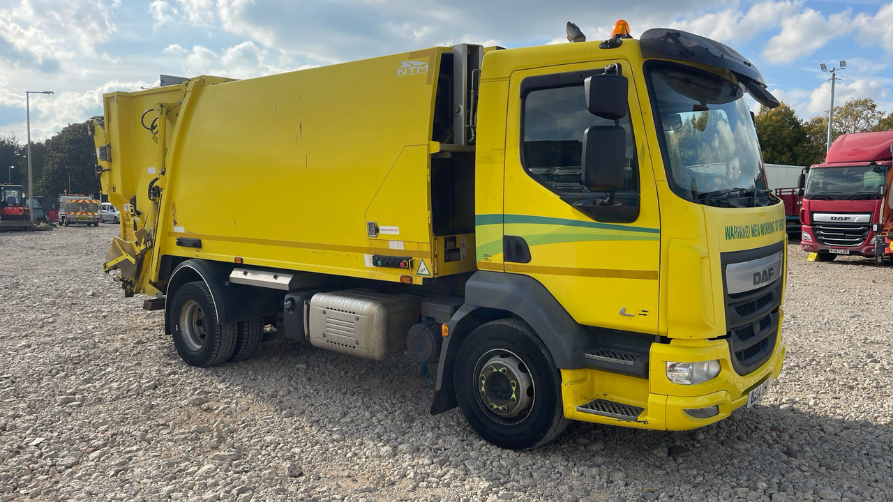 DAF LF 220 - Caminhão de lixo: foto 1 DAF LF 220 - Caminhão de lixo: foto 1