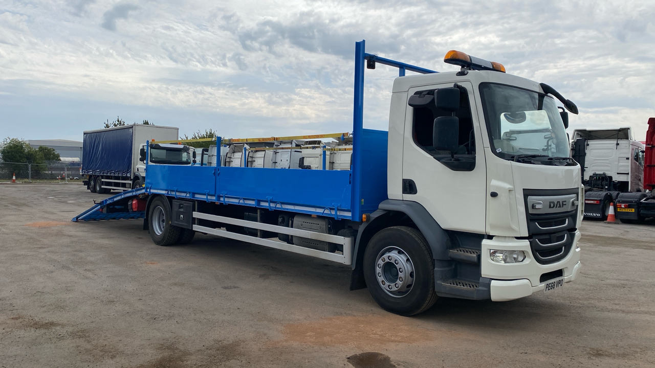 DAF LF 230 - Caminhão reboque: foto 1 DAF LF 230 - Caminhão reboque: foto 1