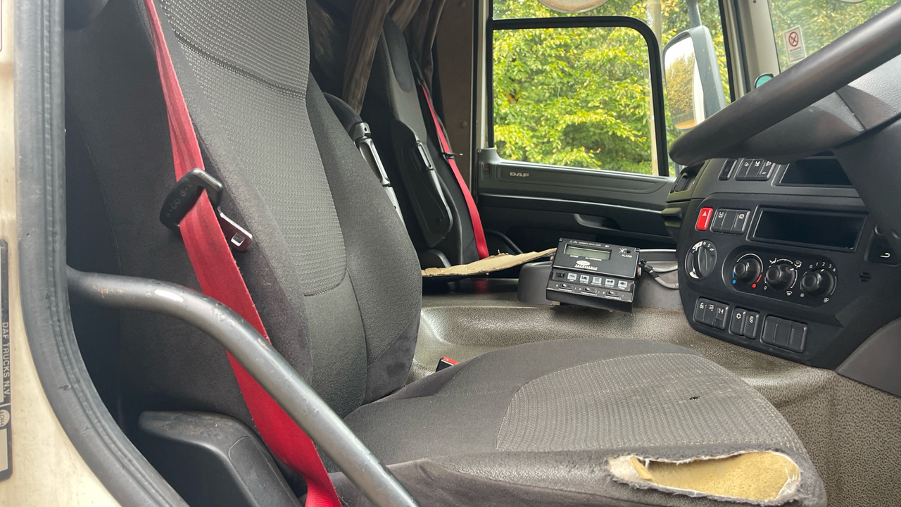 Daf CF 330 - Camião frigorífico: foto 5 Daf CF 330 - Camião frigorífico: foto 5