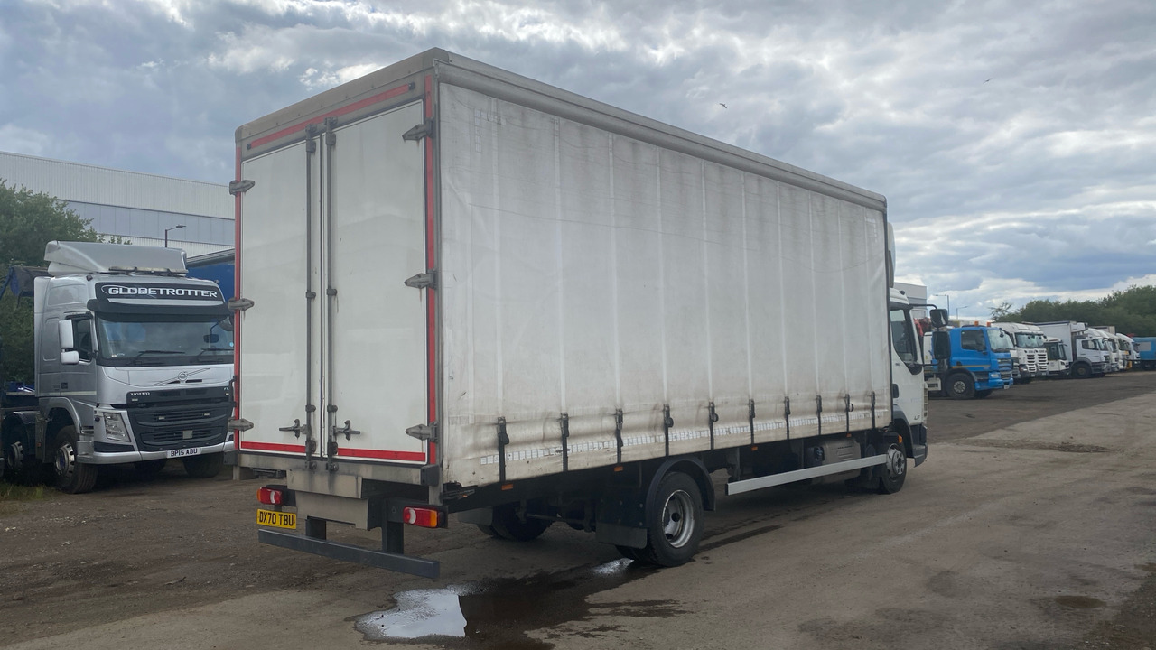 Daf LF 180 - Camião de lona: foto 4 Daf LF 180 - Camião de lona: foto 4