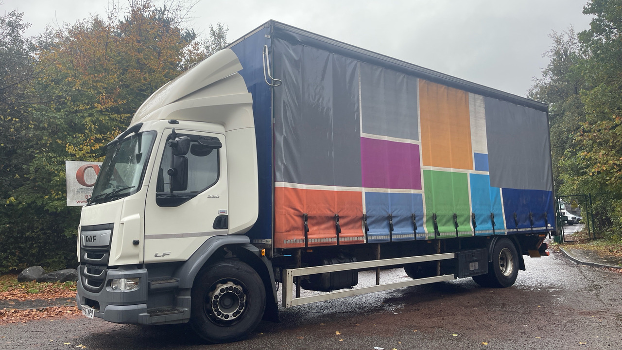 Daf LF 230 - Camião de lona: foto 2 Daf LF 230 - Camião de lona: foto 2