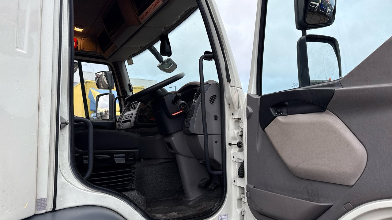 Daf LF 260 - Camião furgão: foto 5 Daf LF 260 - Camião furgão: foto 5