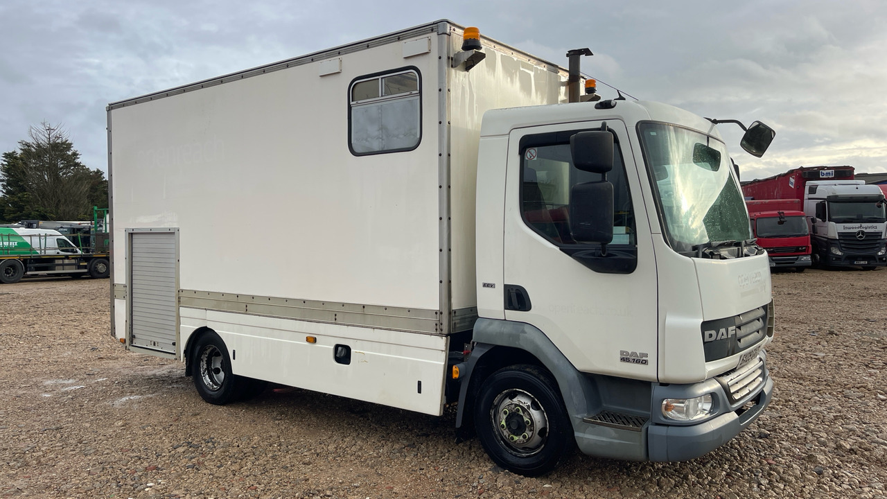 Daf LF 45.160 - Camião furgão: foto 1 Daf LF 45.160 - Camião furgão: foto 1