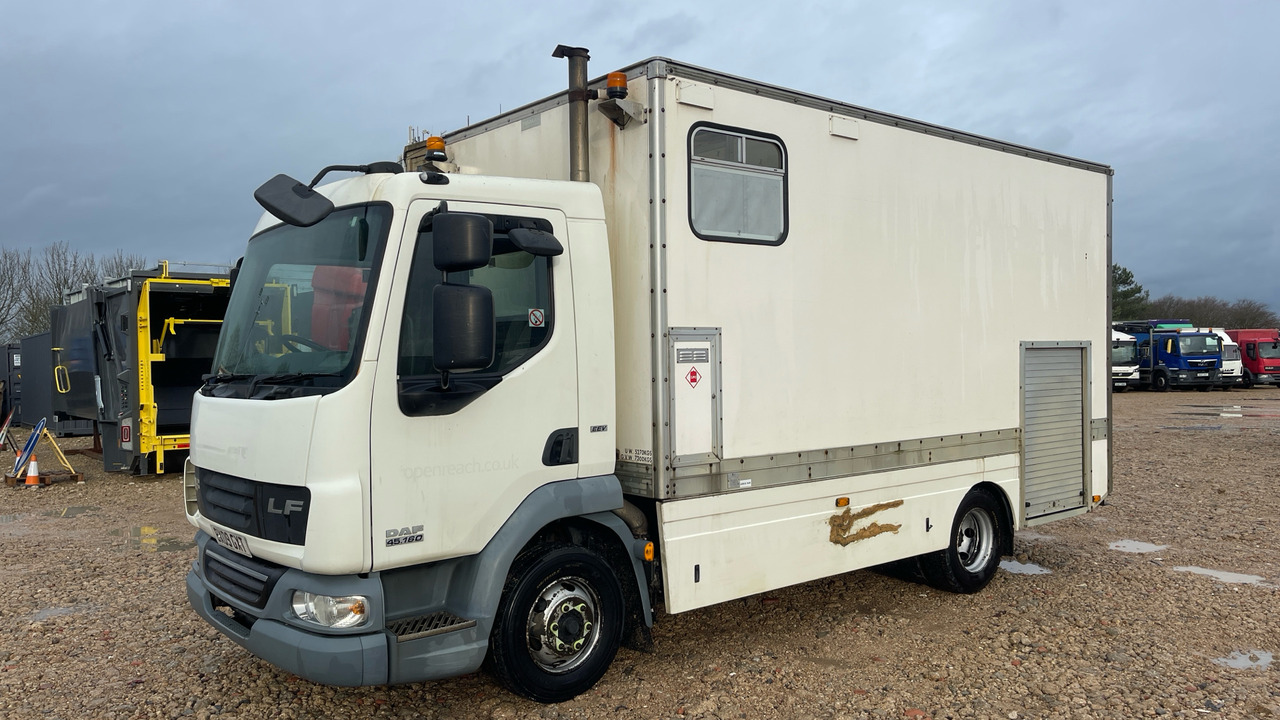 Daf LF 45.160 - Camião furgão: foto 2 Daf LF 45.160 - Camião furgão: foto 2