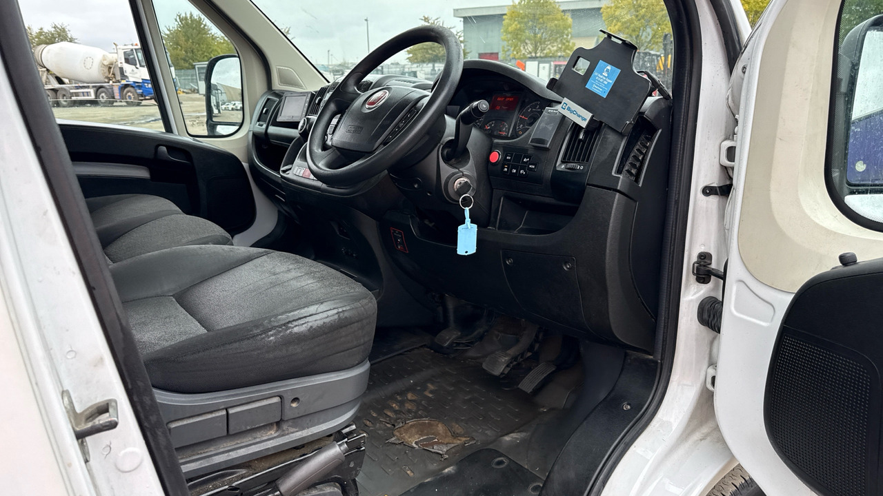 FIAT DUCATO 35 2.3 Multijet 140PS - Carrinha de caixa aberta: foto 5 FIAT DUCATO 35 2.3 Multijet 140PS - Carrinha de caixa aberta: foto 5