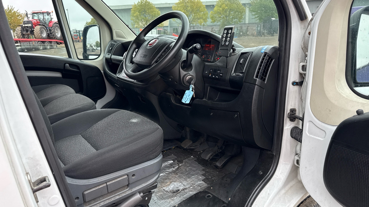 FIAT DUCATO 35 .3 Multijet 14PS - Furgão: foto 5 FIAT DUCATO 35 .3 Multijet 14PS - Furgão: foto 5