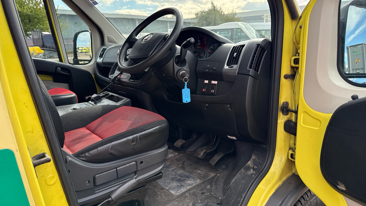 FIAT DUCATO 40 3.0 MULTIJET MAXI 180PS - Ambulância: foto 5 FIAT DUCATO 40 3.0 MULTIJET MAXI 180PS - Ambulância: foto 5