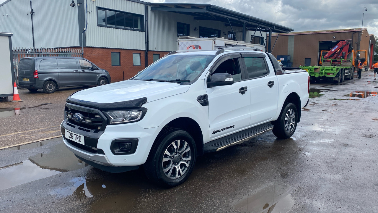 FORD RANGER 2.0 EcoBlue 213 Wildtrak - Pick-up, Carrinha cabine dupla: foto 2 FORD RANGER 2.0 EcoBlue 213 Wildtrak - Pick-up, Carrinha cabine dupla: foto 2