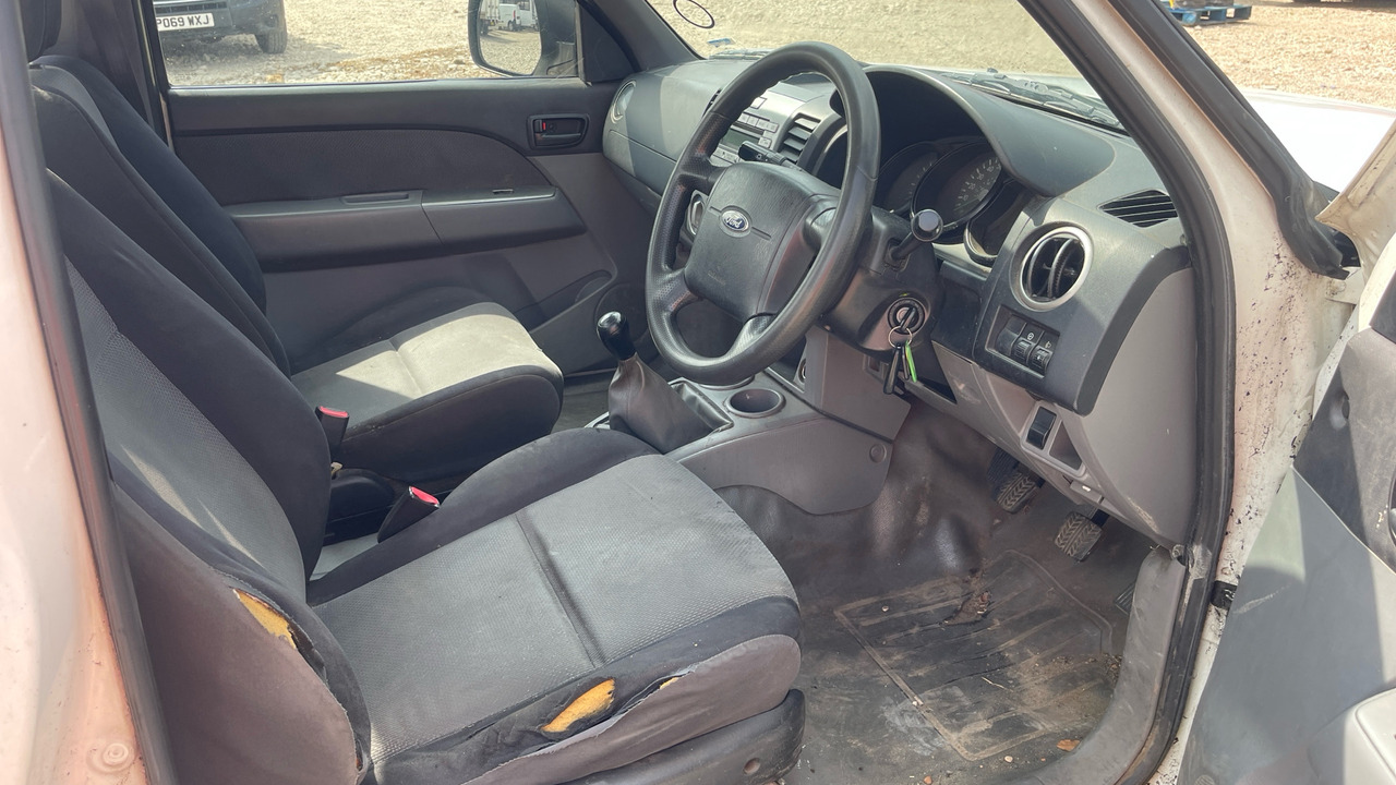 FORD RANGER - Pick-up: foto 5 FORD RANGER - Pick-up: foto 5