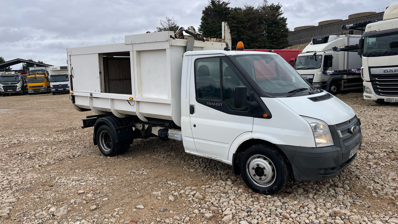 FORD TRANSIT 2.2 TDCI 100PS - Carrinha basculante: foto 1 FORD TRANSIT 2.2 TDCI 100PS - Carrinha basculante: foto 1