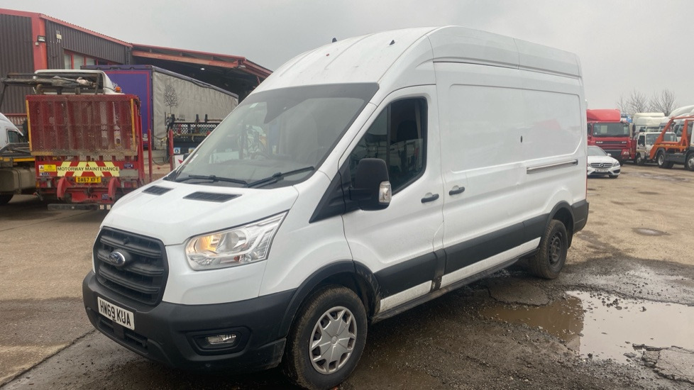 FORD TRANSIT 350 2.0 ECOBLUE TREND 130PS - Furgão: foto 2 FORD TRANSIT 350 2.0 ECOBLUE TREND 130PS - Furgão: foto 2