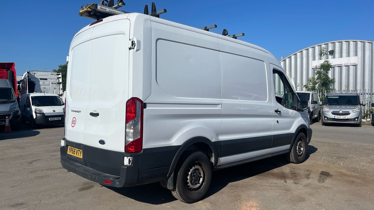 FORD TRANSIT 350 2.0 TDCi 105PS - Furgão: foto 4 FORD TRANSIT 350 2.0 TDCi 105PS - Furgão: foto 4