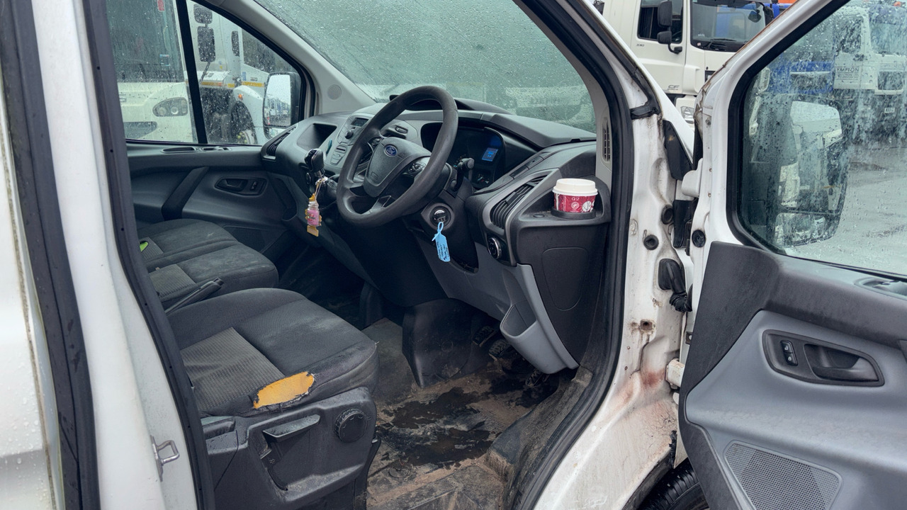 FORD TRANSIT CUSTOM 290 2.0 TDCi 130ps - Furgão compacto: foto 5 FORD TRANSIT CUSTOM 290 2.0 TDCi 130ps - Furgão compacto: foto 5