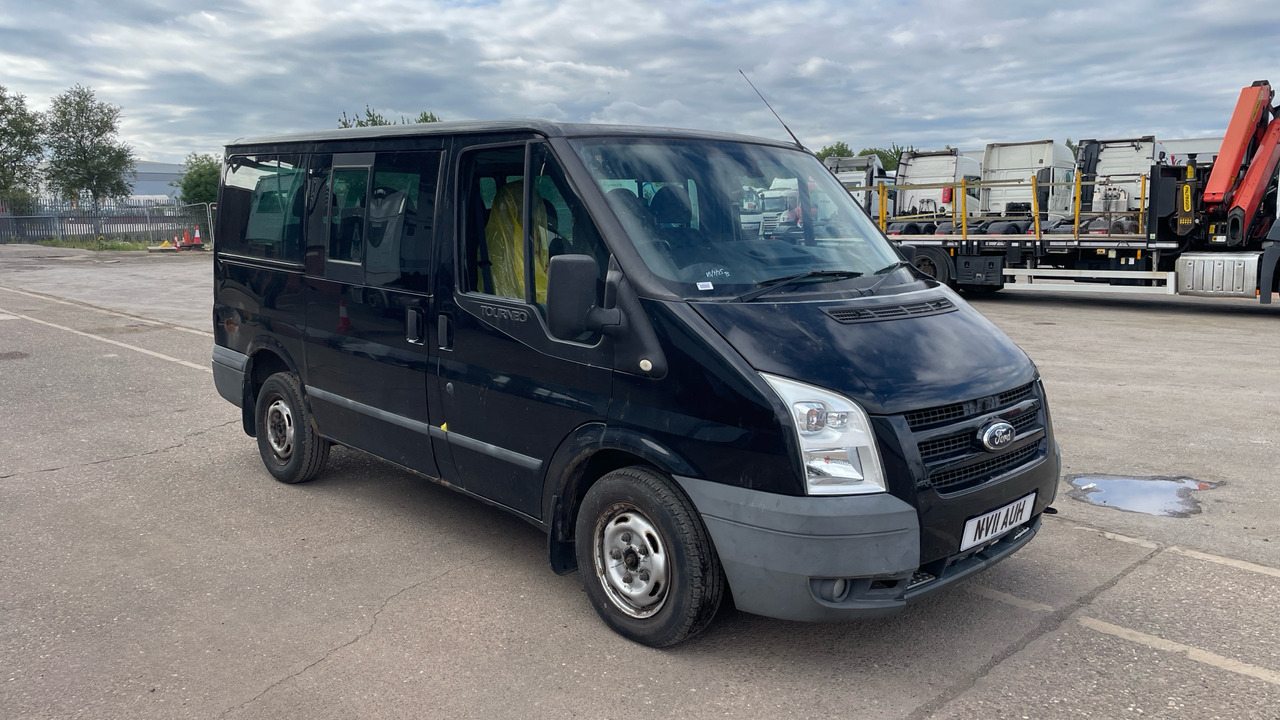 FORD TRANSIT T280S TREND TDCi 115ps - Minibus, Furgão de passageiros: foto 1 FORD TRANSIT T280S TREND TDCi 115ps - Minibus, Furgão de passageiros: foto 1