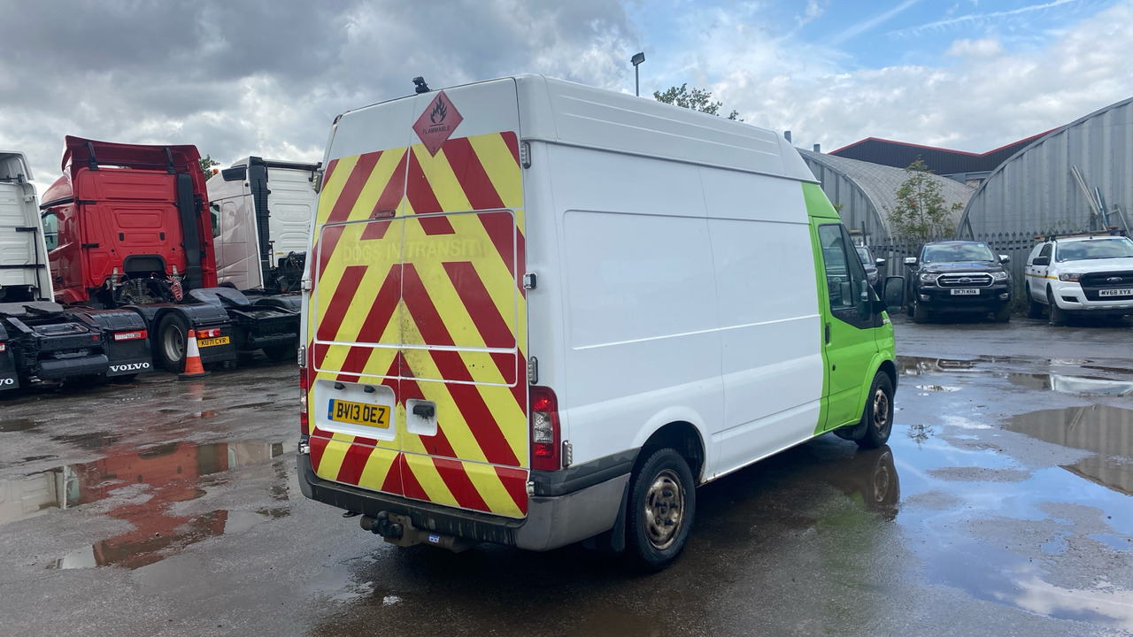 FORD TRANSIT T300 TDCi 125ps - Furgão compacto: foto 4 FORD TRANSIT T300 TDCi 125ps - Furgão compacto: foto 4