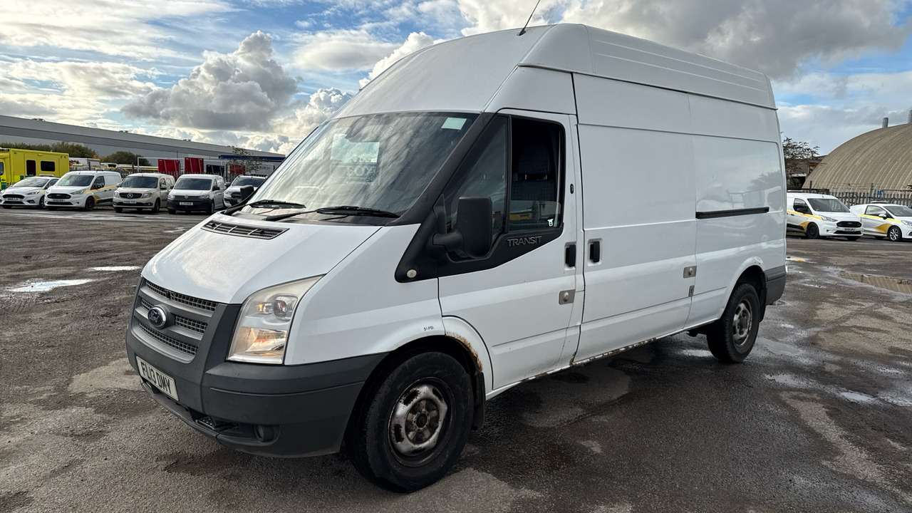 FORD TRANSIT T350 2.2 TDCI 125PS - Furgão: foto 2 FORD TRANSIT T350 2.2 TDCI 125PS - Furgão: foto 2