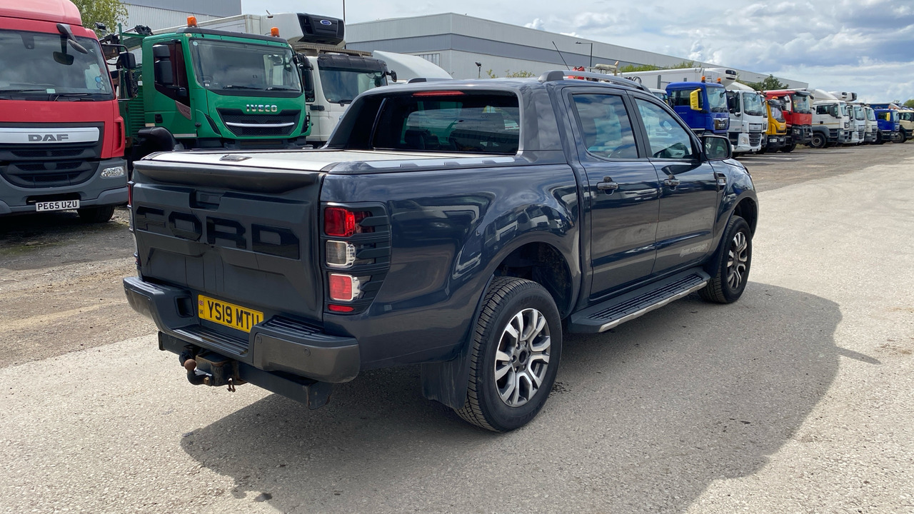 Ford Ranger WILDTRAK 200 3.2 TDCi - Pick-up, Carrinha cabine dupla: foto 4 Ford Ranger WILDTRAK 200 3.2 TDCi - Pick-up, Carrinha cabine dupla: foto 4