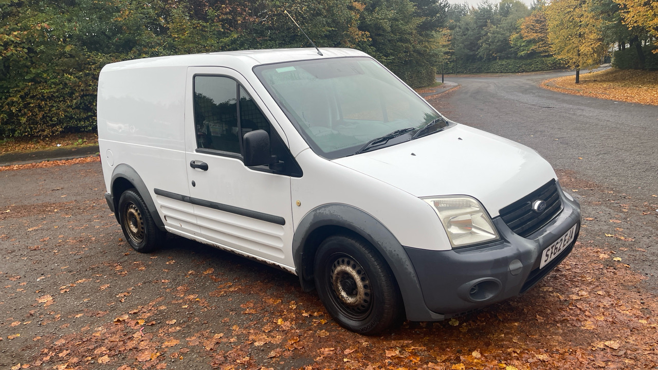 Ford Transit Connect T200 TDCi 75ps - Furgão compacto: foto 1 Ford Transit Connect T200 TDCi 75ps - Furgão compacto: foto 1