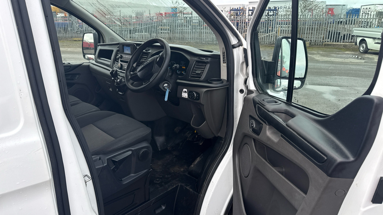 Ford Transit Custom 300 2.0 ECOBLUE 105PS LEADER - Furgão compacto: foto 5 Ford Transit Custom 300 2.0 ECOBLUE 105PS LEADER - Furgão compacto: foto 5