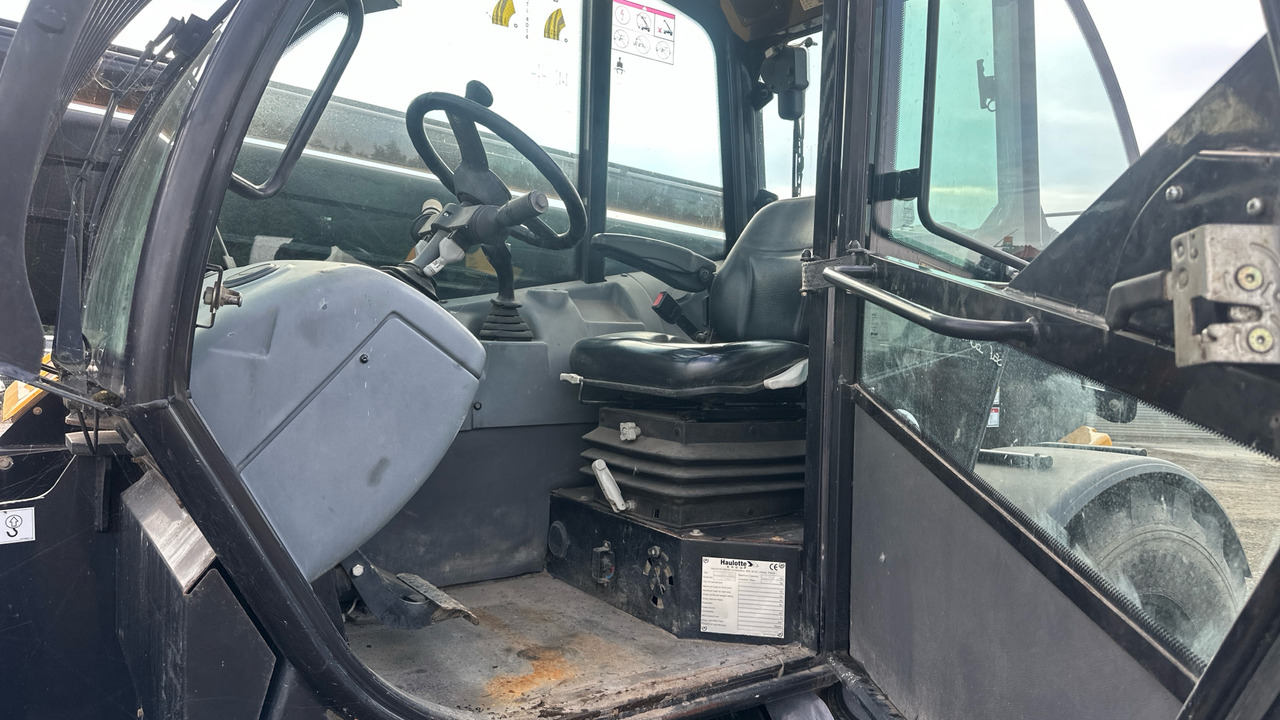 HAULOTTE HTL 4014 - Empilhador telescópico: foto 5 HAULOTTE HTL 4014 - Empilhador telescópico: foto 5