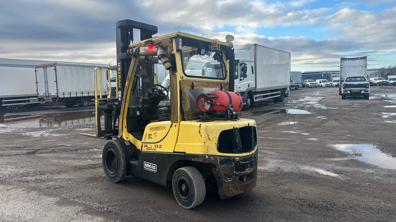 HYSTER H3 - Empilhador a gás: foto 3 HYSTER H3 - Empilhador a gás: foto 3