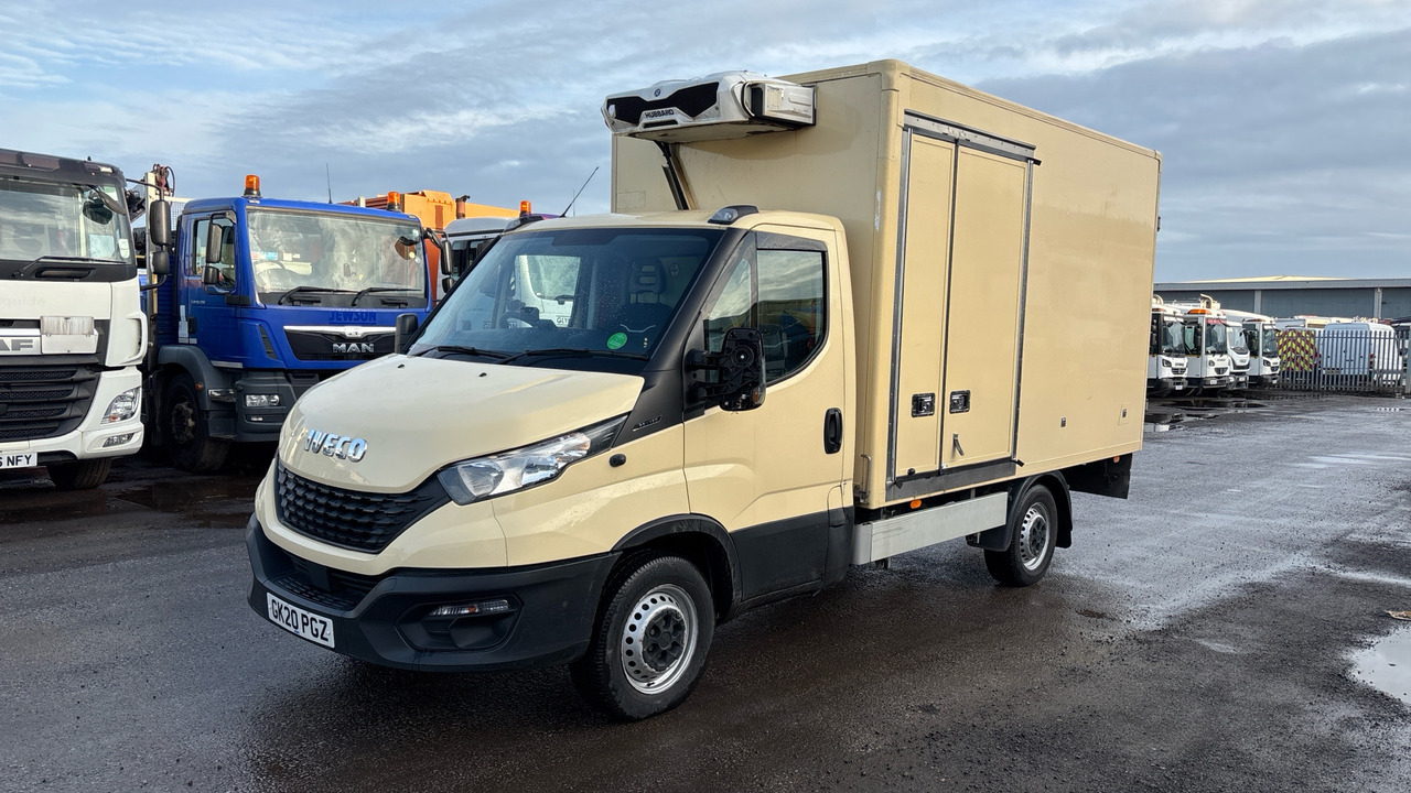 IVECO DAILY 35-120 2.3 4100 WB Hi-Matic - Carrinha frigorífica: foto 2 IVECO DAILY 35-120 2.3 4100 WB Hi-Matic - Carrinha frigorífica: foto 2