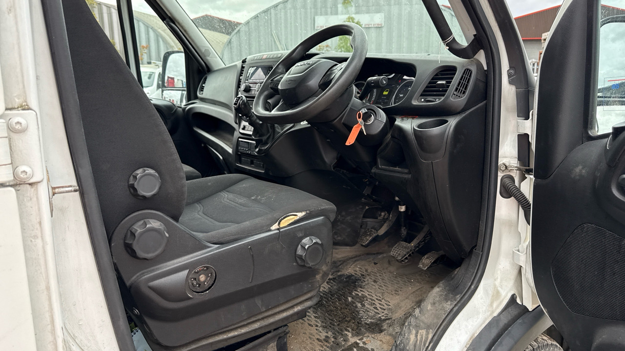 IVECO DAILY 65-180 - Camião basculante: foto 5 IVECO DAILY 65-180 - Camião basculante: foto 5