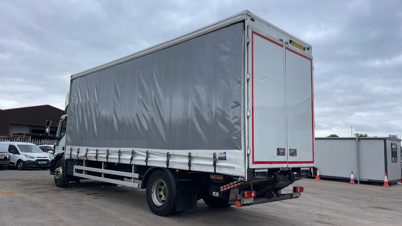 IVECO EUROCARGO 180.250 - Camião de lona: foto 3 IVECO EUROCARGO 180.250 - Camião de lona: foto 3
