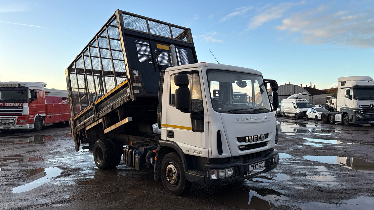 IVECO EUROCARGO 75E16S S-A - Camião basculante: foto 1 IVECO EUROCARGO 75E16S S-A - Camião basculante: foto 1